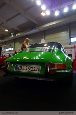 Blonde with Porsche Targa Viper Green Essen