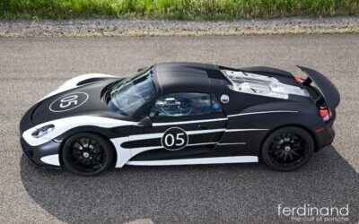 Porsche 918 Spyder: Prototypes Enter Testing