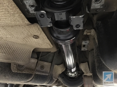 Porsche Cayenne cardan shaft propshaft bearing failure