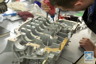 Tuthill Porsche 911 RSR sand cast engine case